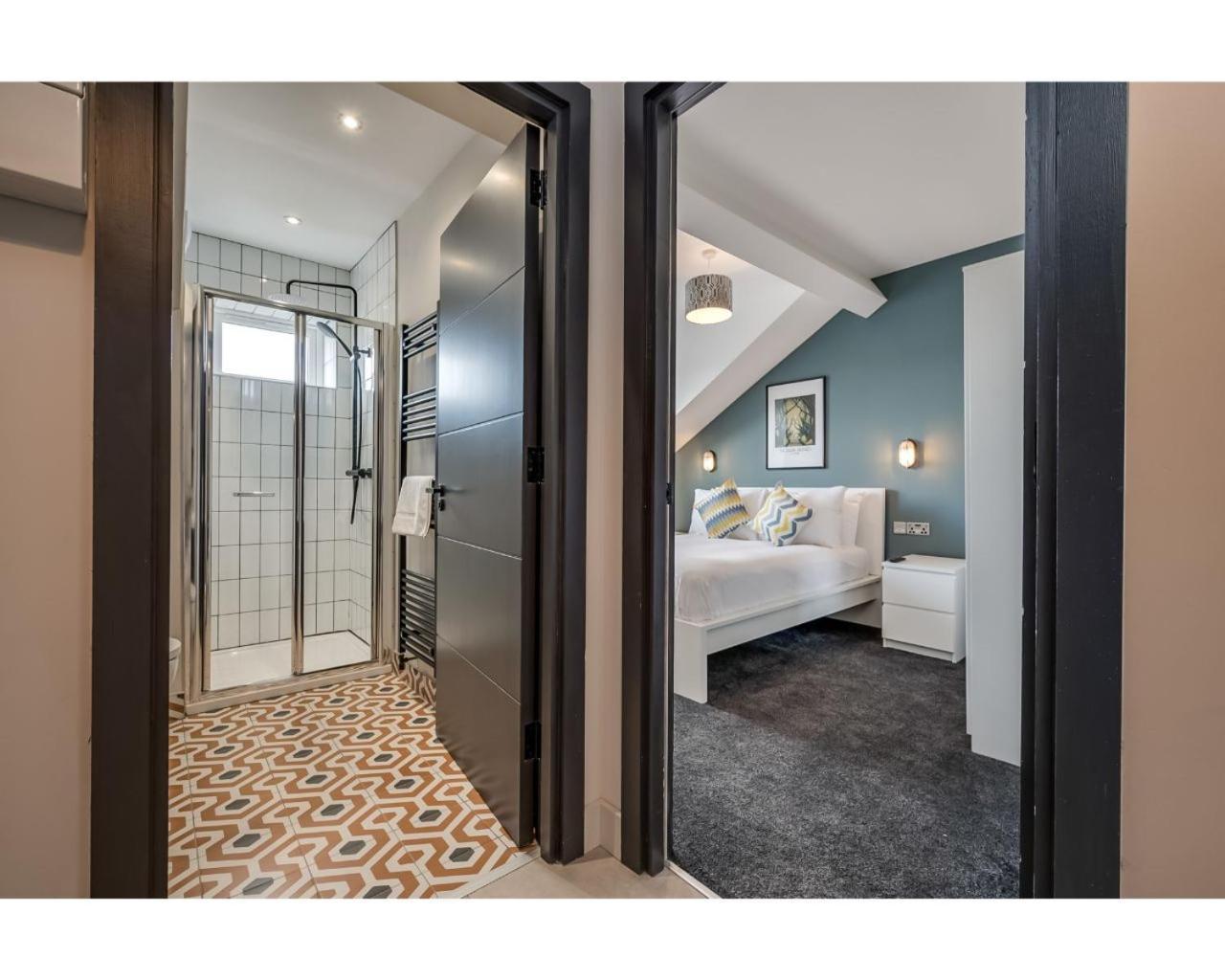 Central Belfast Apartments: University Street Bilik gambar
